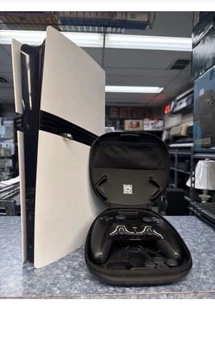 Sony Playstation 5 Pro (CFI-7019) 2TB Console White with PS5 Edge Controller