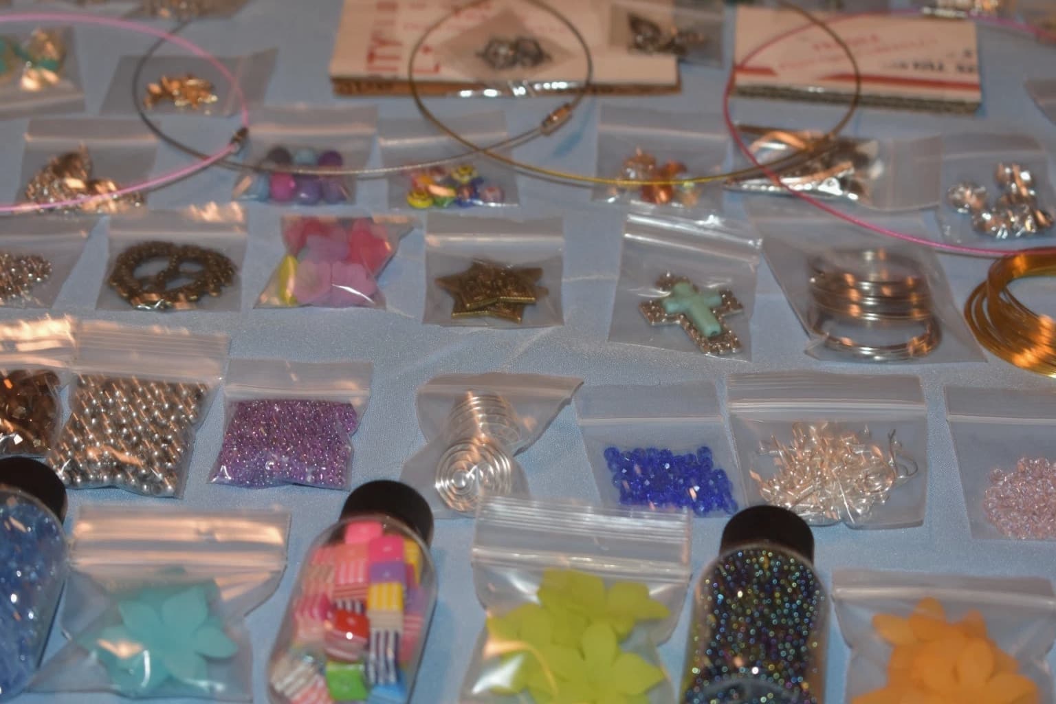 HUGE Lot Beads/Jewelry Making Supplies 50 Bags 100% NEW - UNIQUE LOTS! +EXTRAS