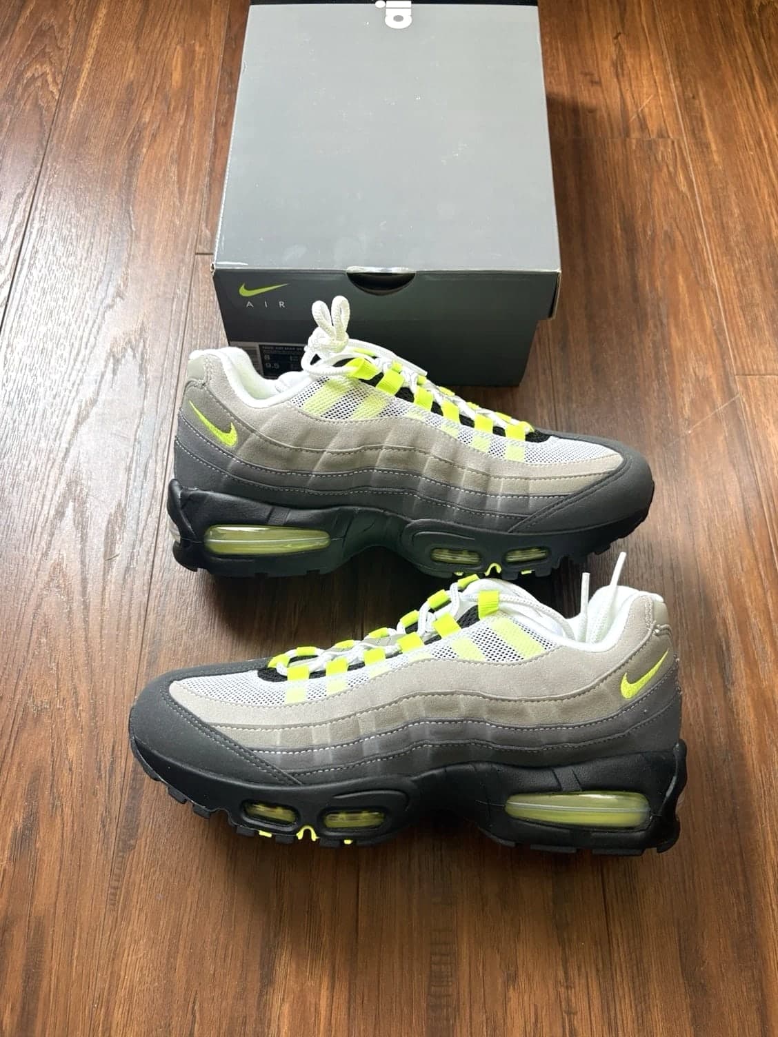 Nike Air Max 95 OG Neon 2026 HM4740-001 Men's Size 8 Brand New Rapid Ship