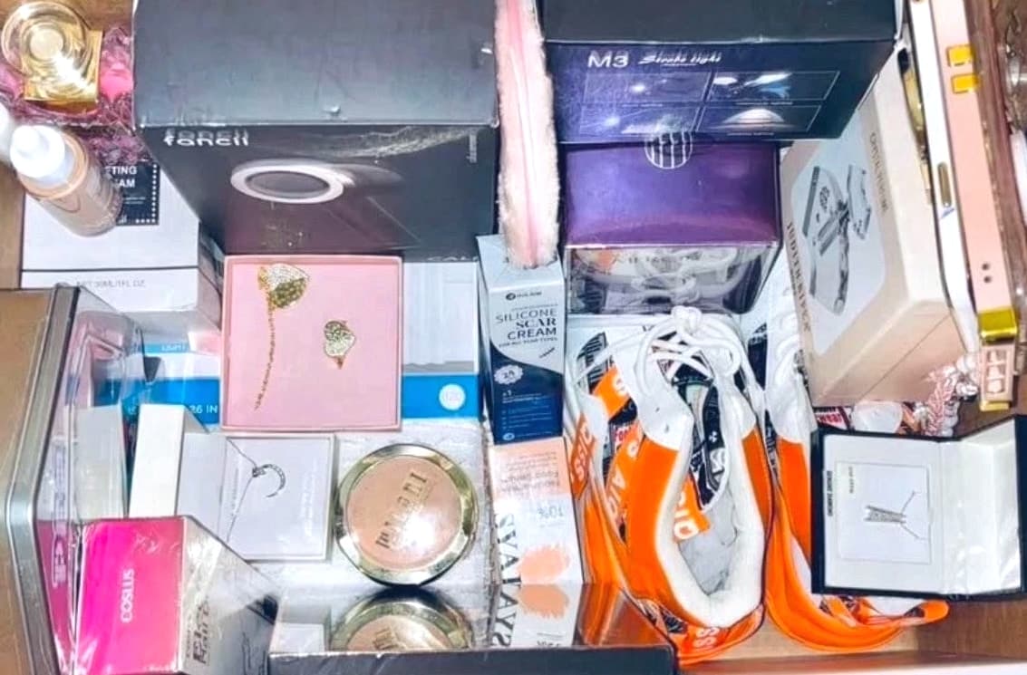 ππ¦ Mystery Box Electronics, Gadgets, Beauty, Self Care, Clothing & More!