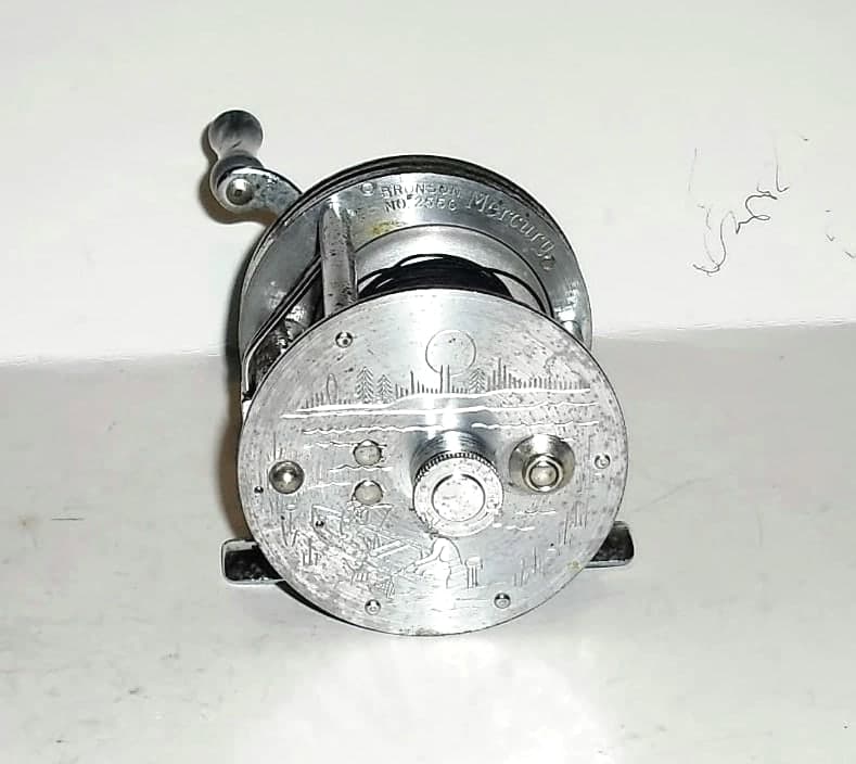 Vintage Bronson Mercury 2550 Engraved Scenes Casting Fishing Reel