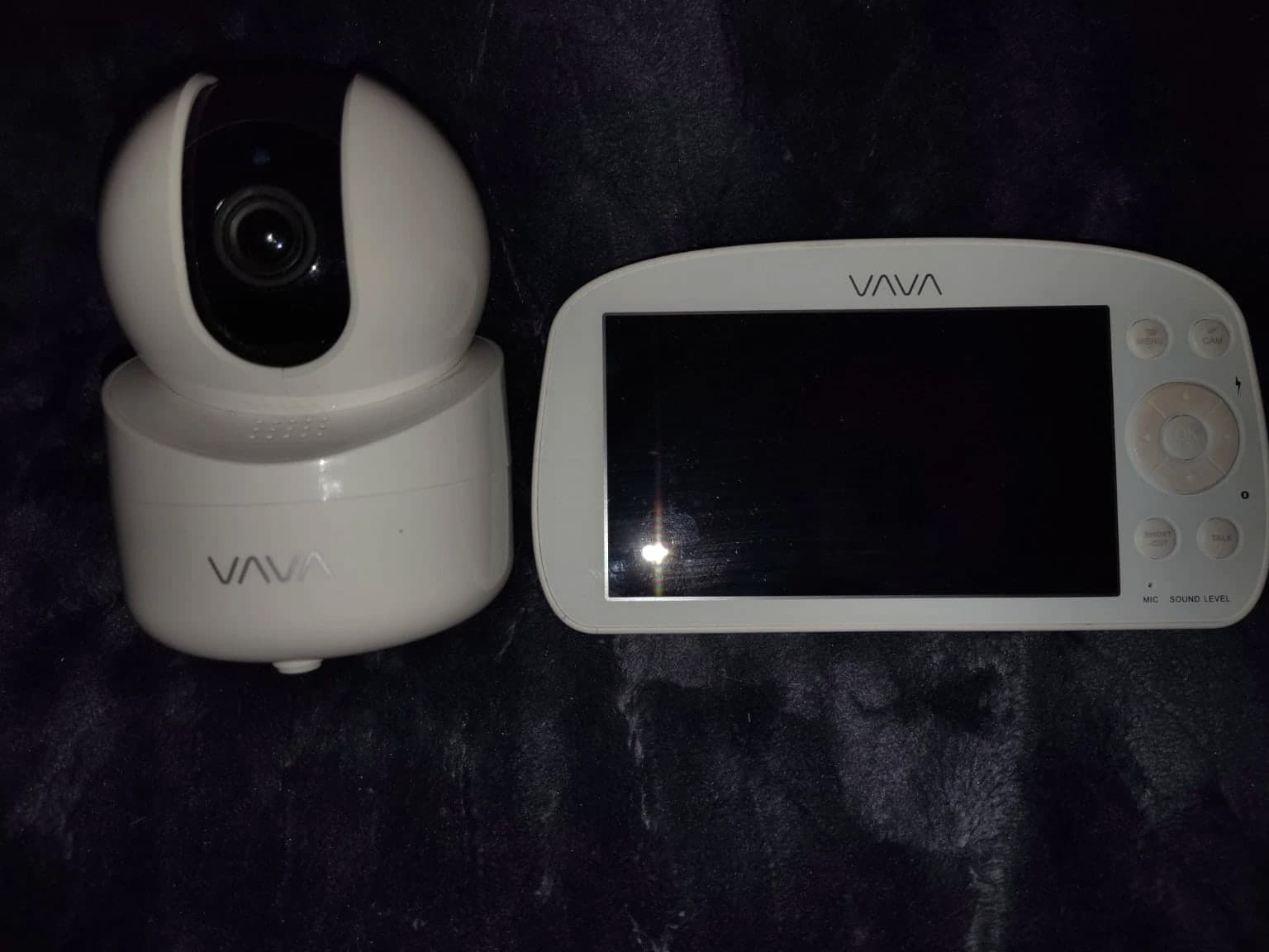 VAVA 5-inch HD Display with Camera & Audio Baby Monitor - VAIH006