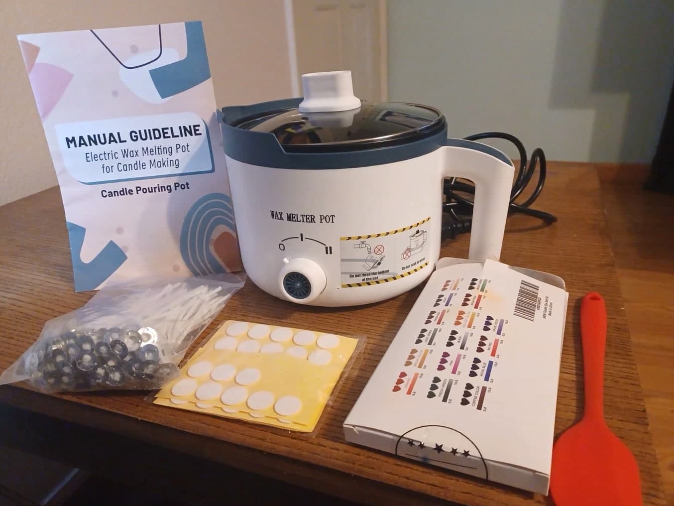 Wax Melter for Candle Making, Pouring Spout Wax Melting Pot Kit with Wicks, S...